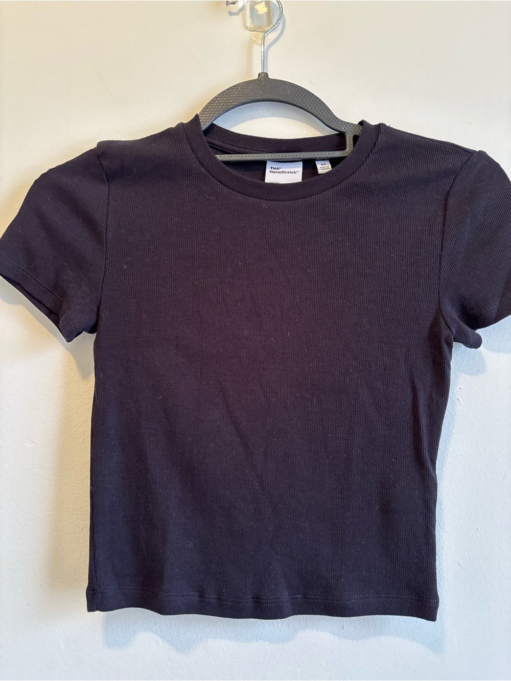 TNA Short Sleeve Crewneck Tee in Black